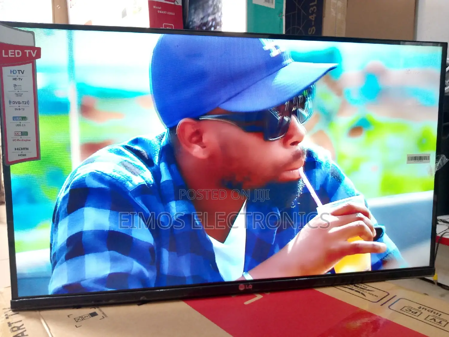 32 Inches LG Led Digital