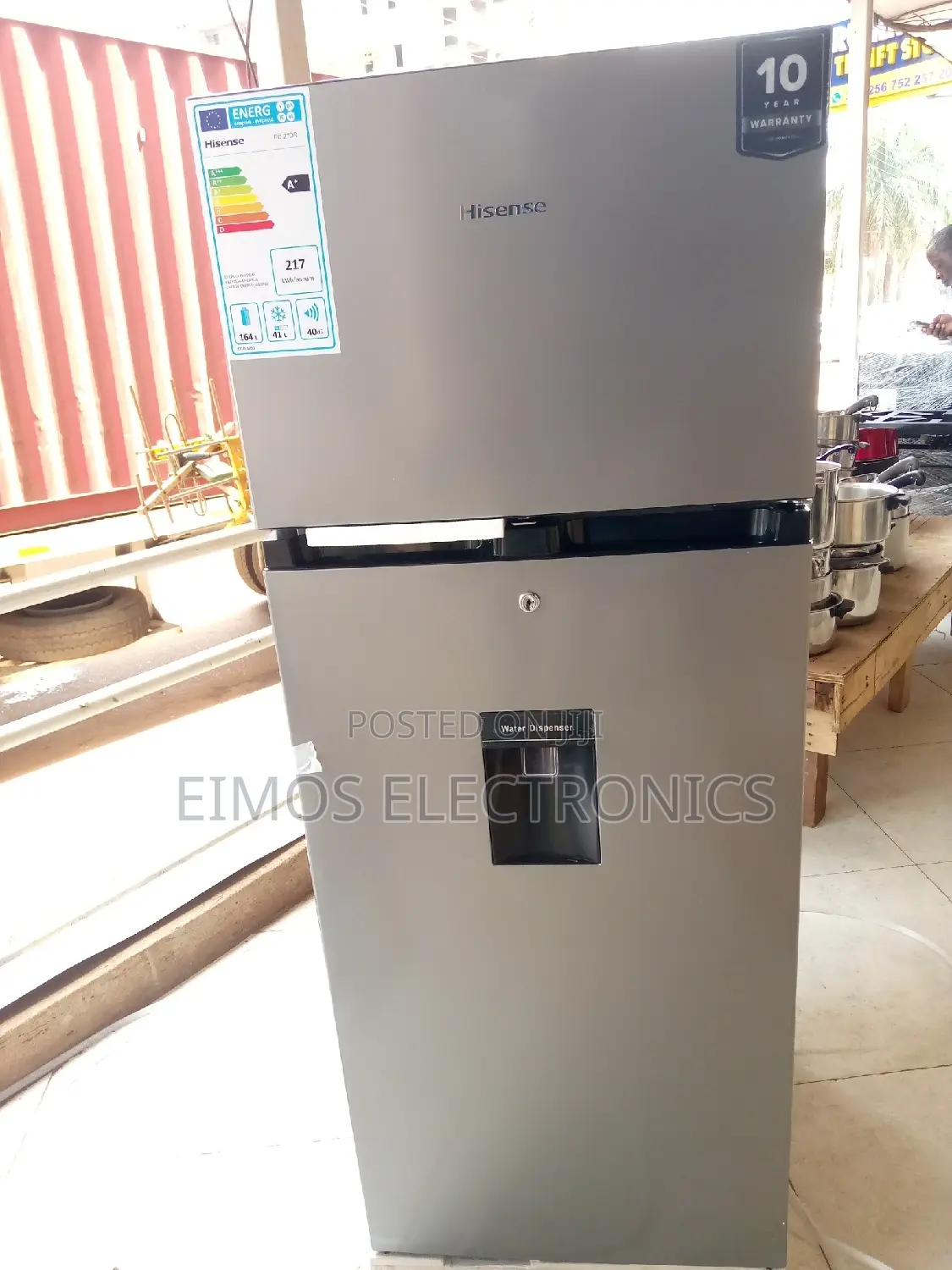 270 Litres Hisense Fridge With Despenser