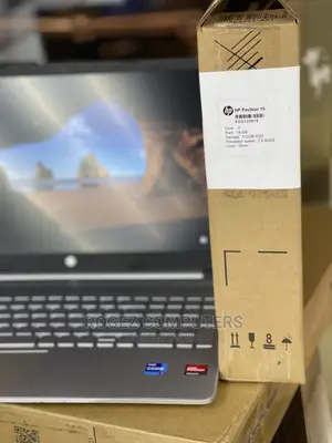 New Laptop HP Pavilion 15z 16GB Intel Core I7 SSD 512GB