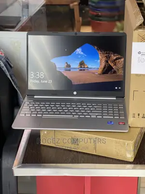 New Laptop HP Pavilion 15z 16GB Intel Core I7 SSD 512GB