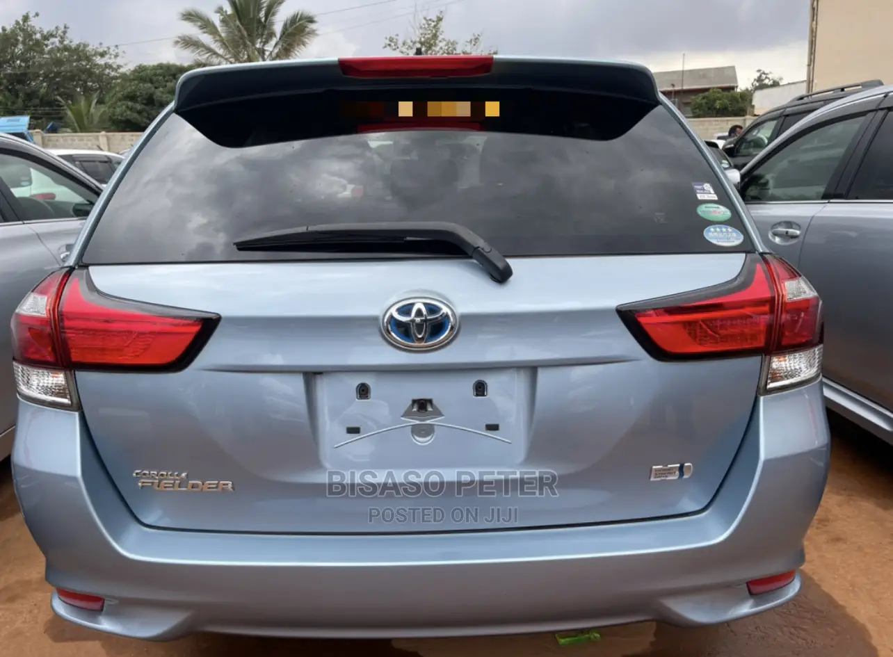 Toyota Corolla Fielder 2015 Blue