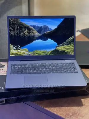 New Laptop Dell Inspiron 15 8GB Intel Core I5 HDD 1T