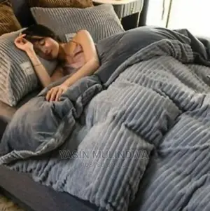 Bedcover Kingsize 12pieces.