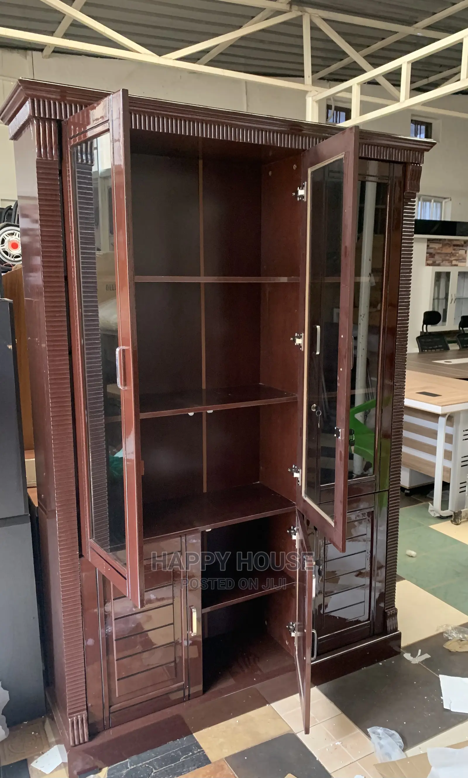 Cooperate Side Board