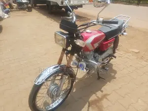 Senke SK125 2007 Red