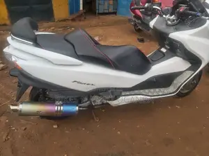 Honda Forza 2022 White