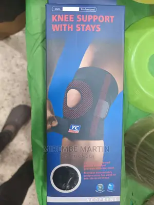 Knee Support With Stays