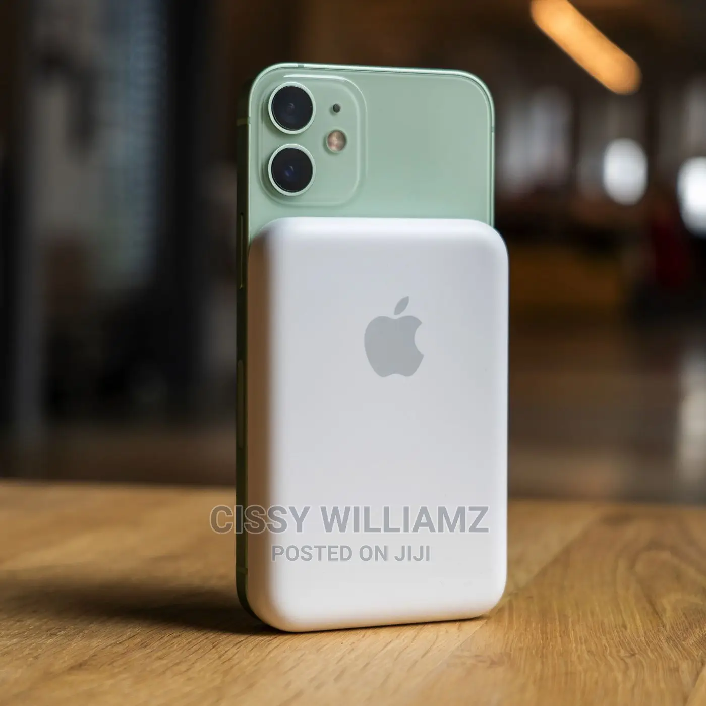 Magsafe iPhone Battery Pack/Wireless Power Bank