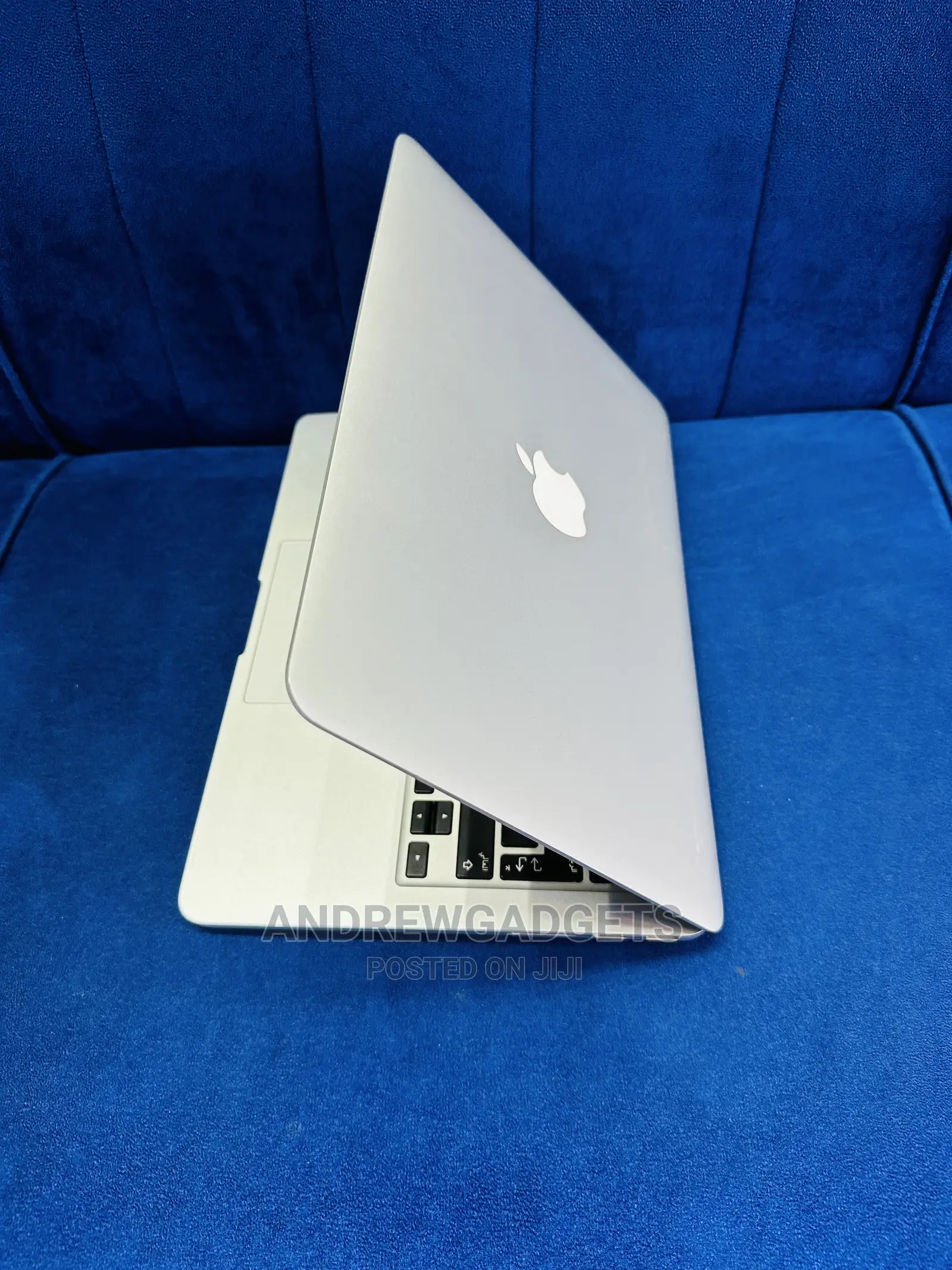 Laptop Apple MacBook Pro 2015 8GB Intel Core i5 SSD 128GB