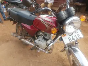 Bajaj Boxer 100 2022 Red