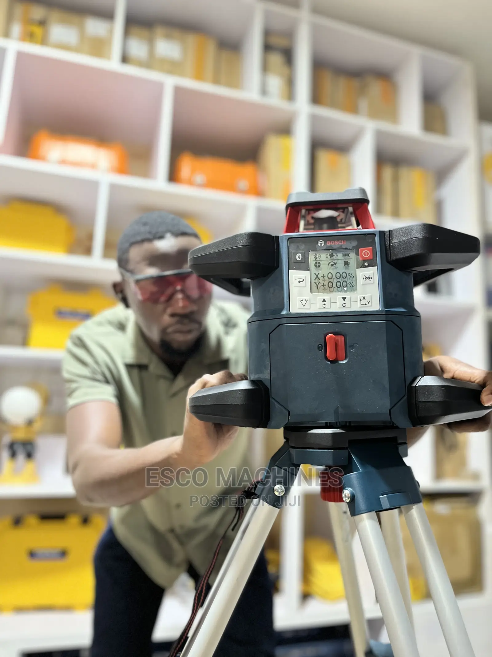Bosch GRL600 CHV Rotary Laser Leveling Machine
