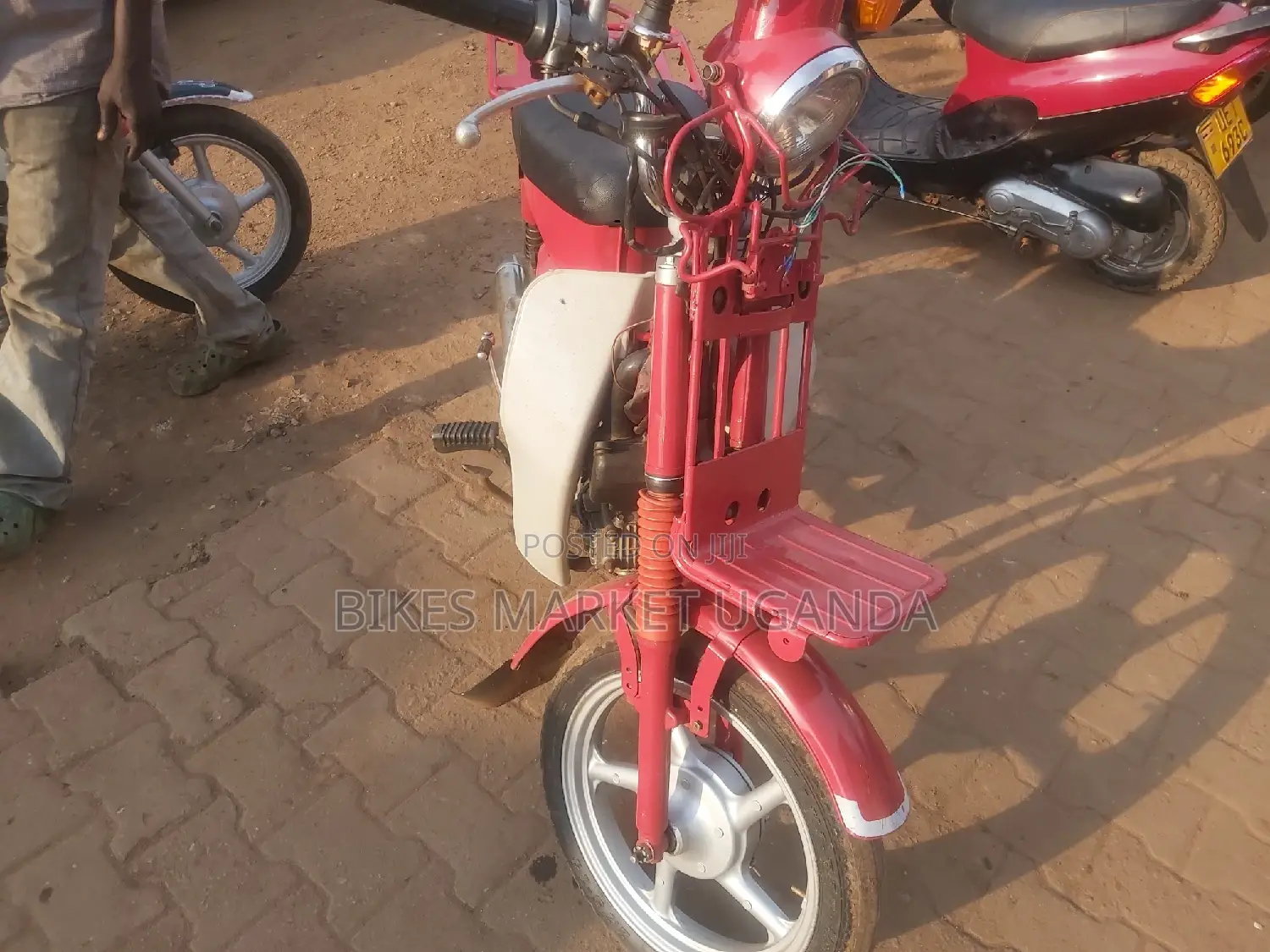 Suzuki GSX 2015 Red