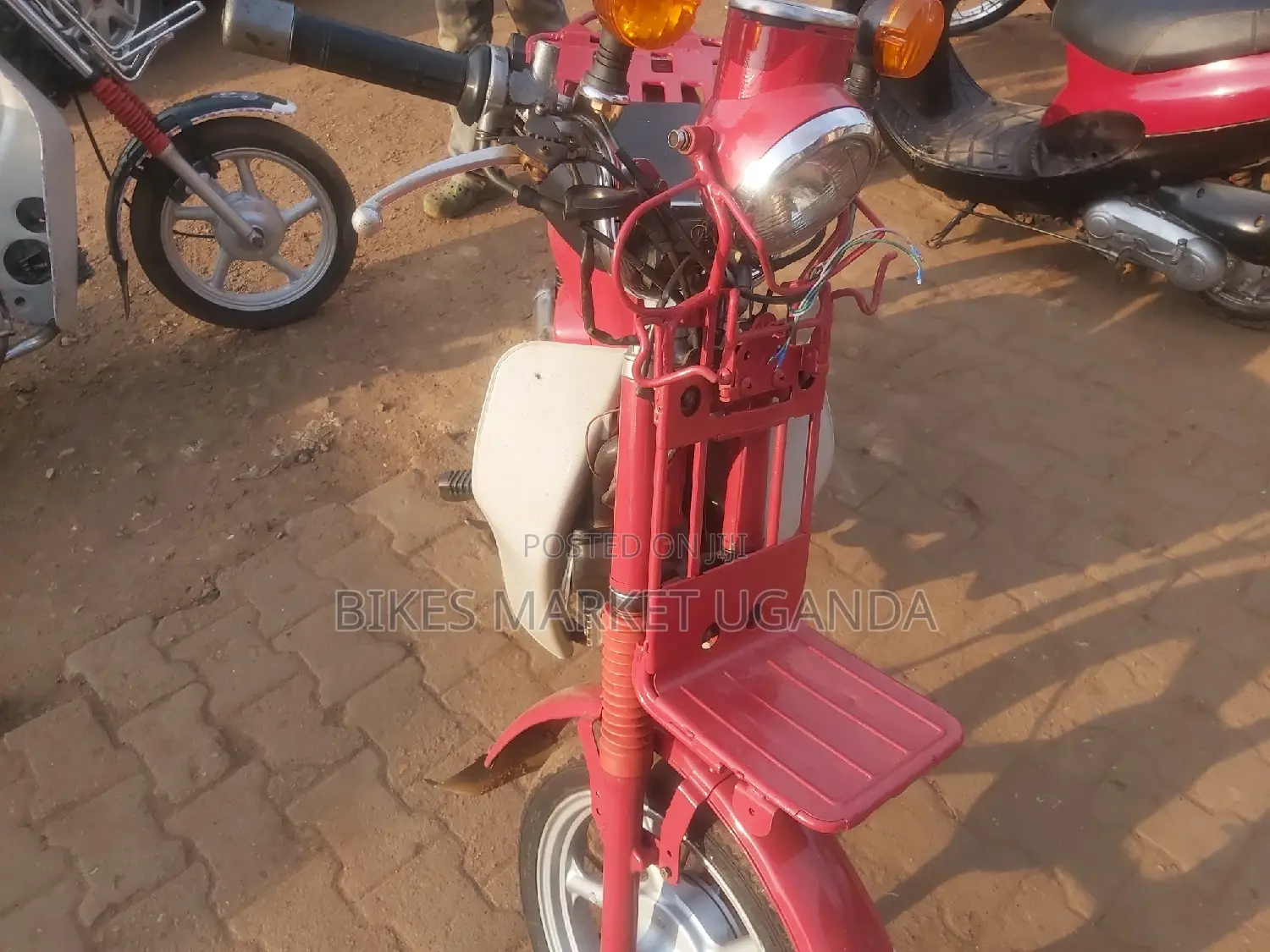 Suzuki GSX 2015 Red