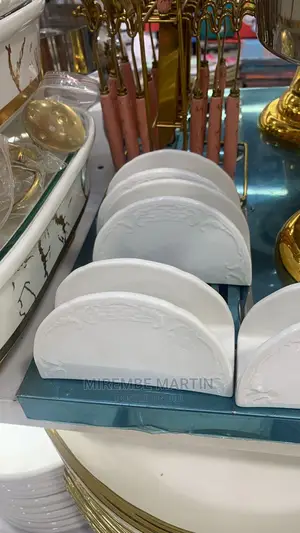 Glass Tissue Holder