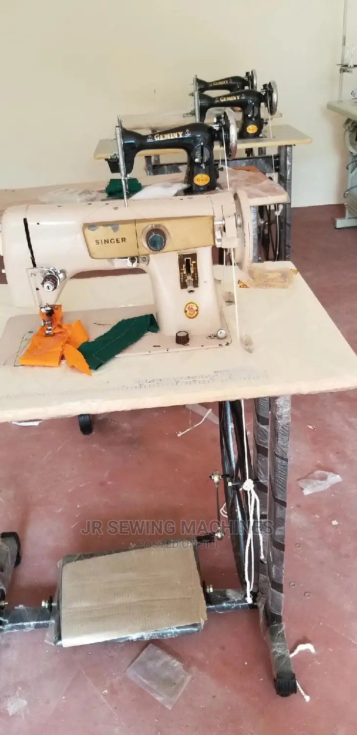 Singer Design Sewing Machine With Original Stand