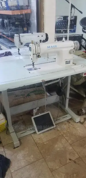 Industrial Sewing Machine