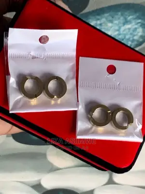 Unisex Ear Clippers Available