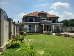 Furnished 6bdrm Mansion in Munyonyo Lake All, Makindye for sale