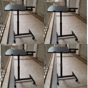 Foldable Computer Table