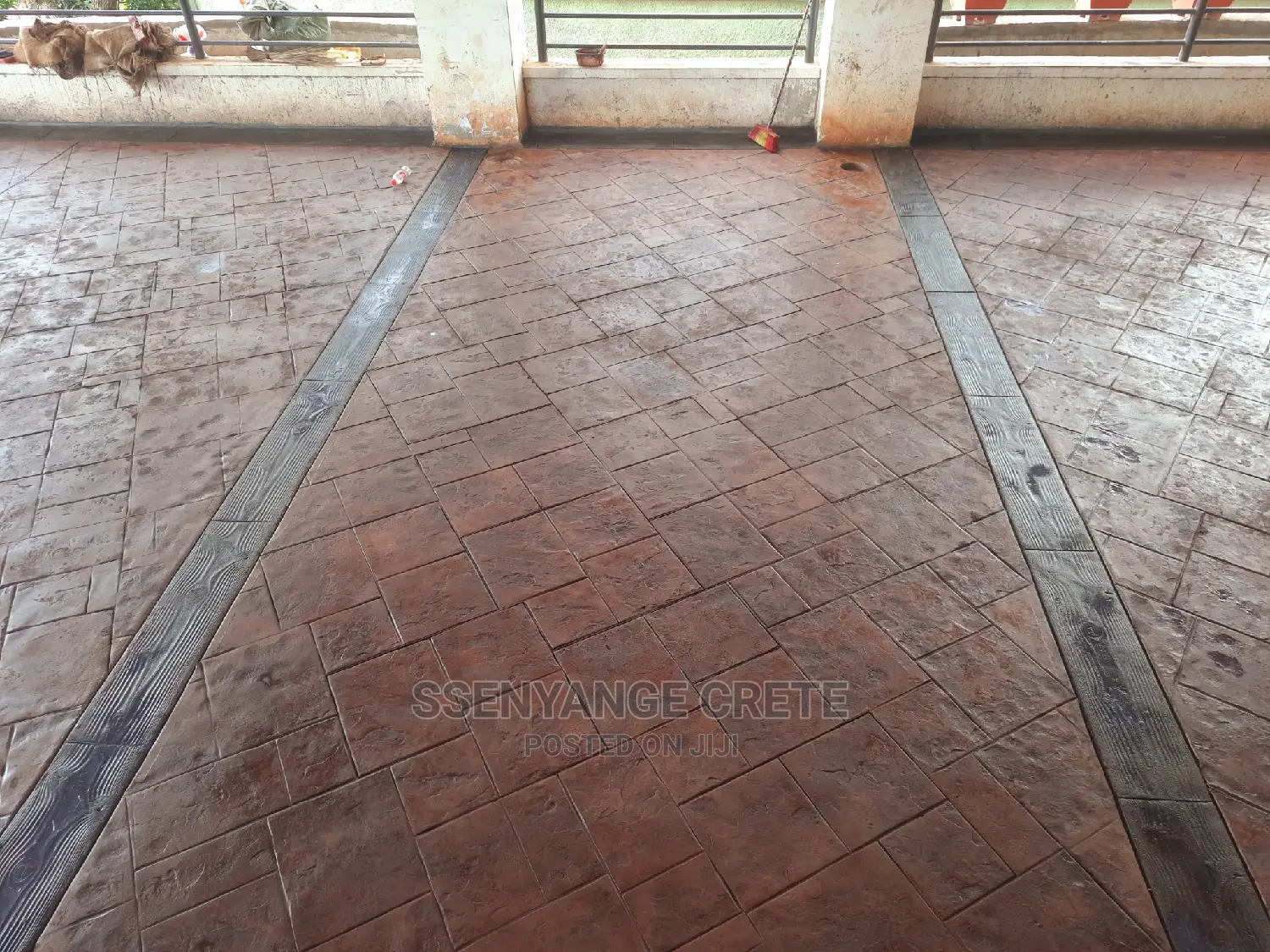 Stamped Concrete (Ashlar Slate)