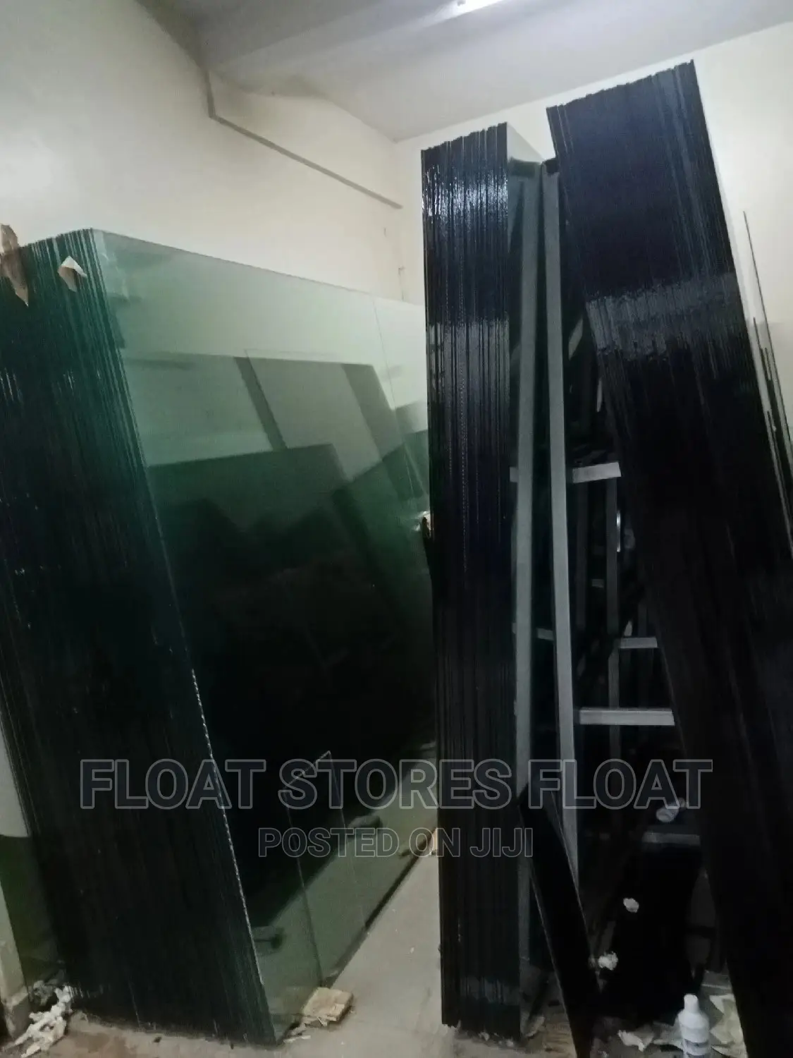 Laminated Glass (400)