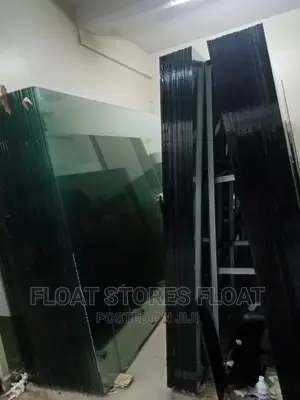 Laminated Glass (400)