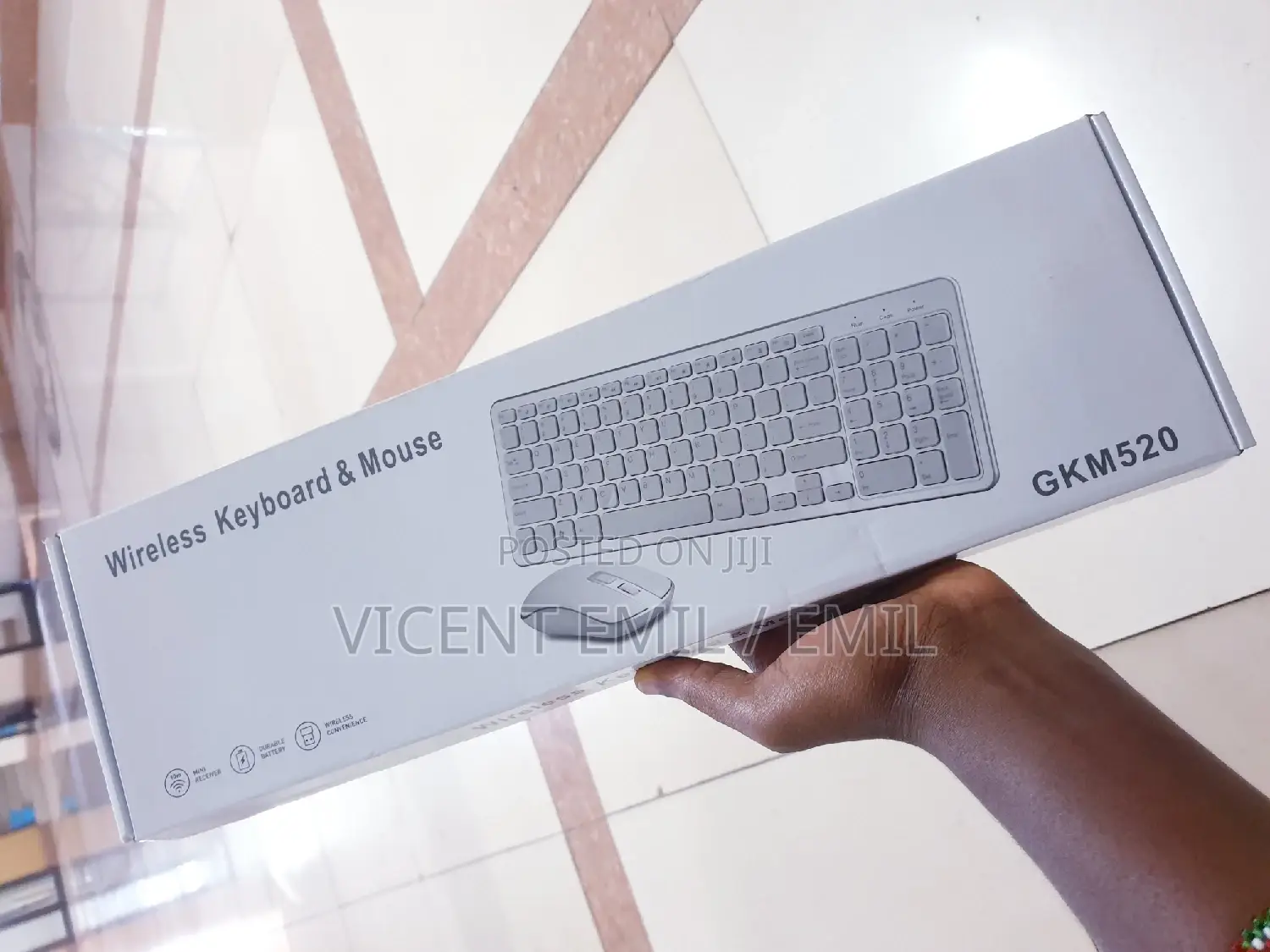 Wireless Keyboard With A Mouse 1