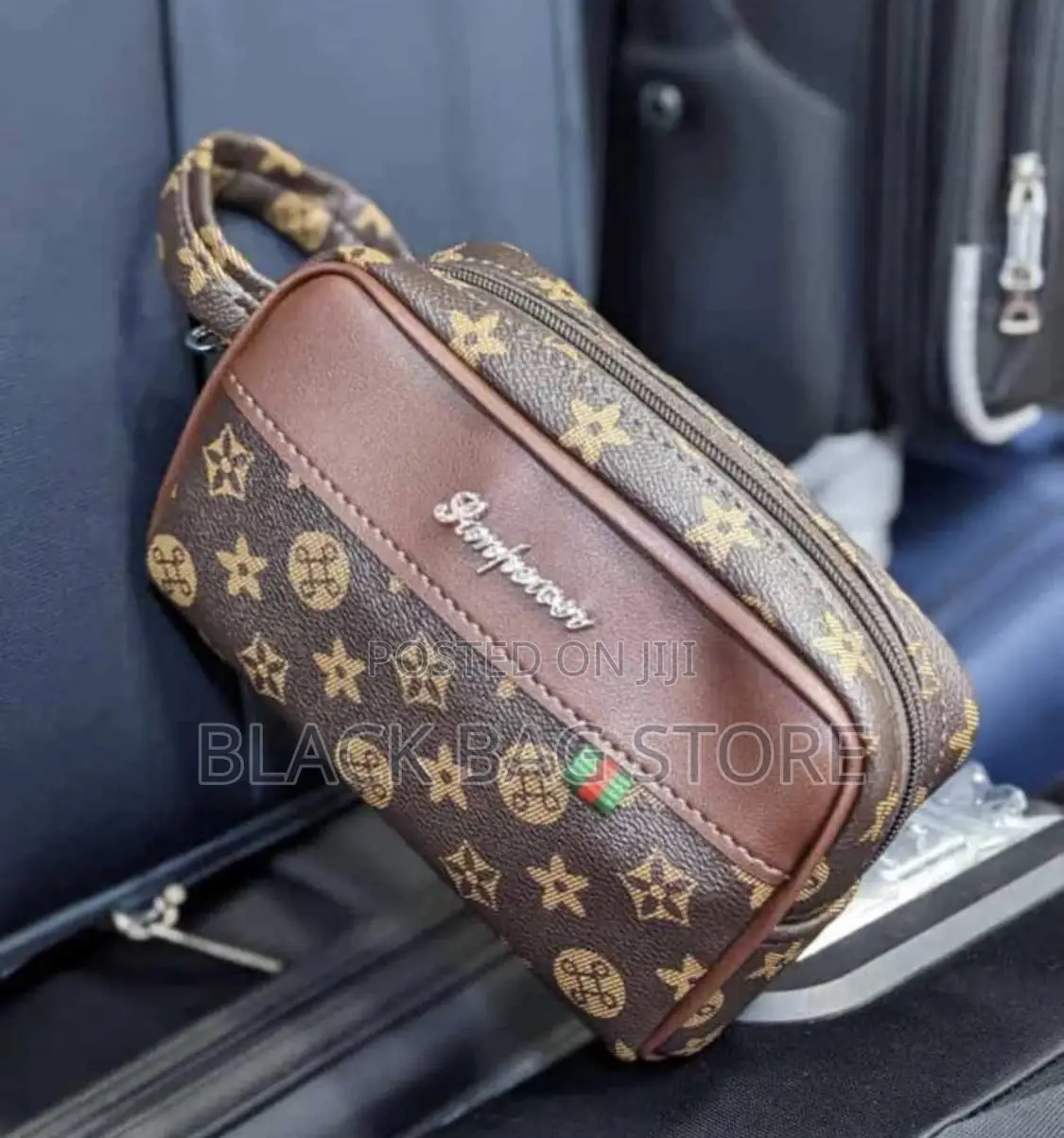Small Kit/ Toilet Bag