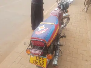 Bajaj Boxer 100 2017 Red