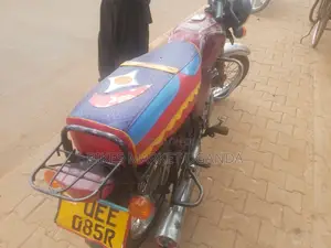 Bajaj Boxer 100 2017 Red