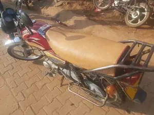 TVS XL 100 2017 Red