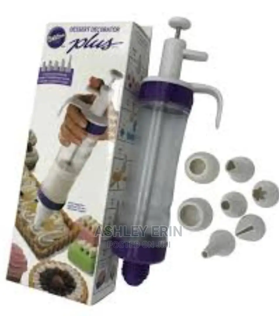Plastic Dessert Decorator