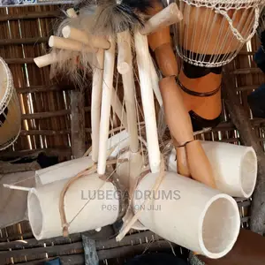 Tube Fiddle (Endingidi)