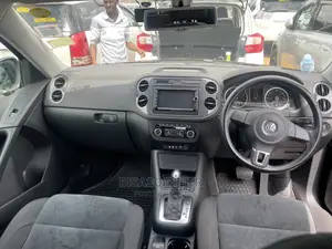Volkswagen Tiguan 2014 Black