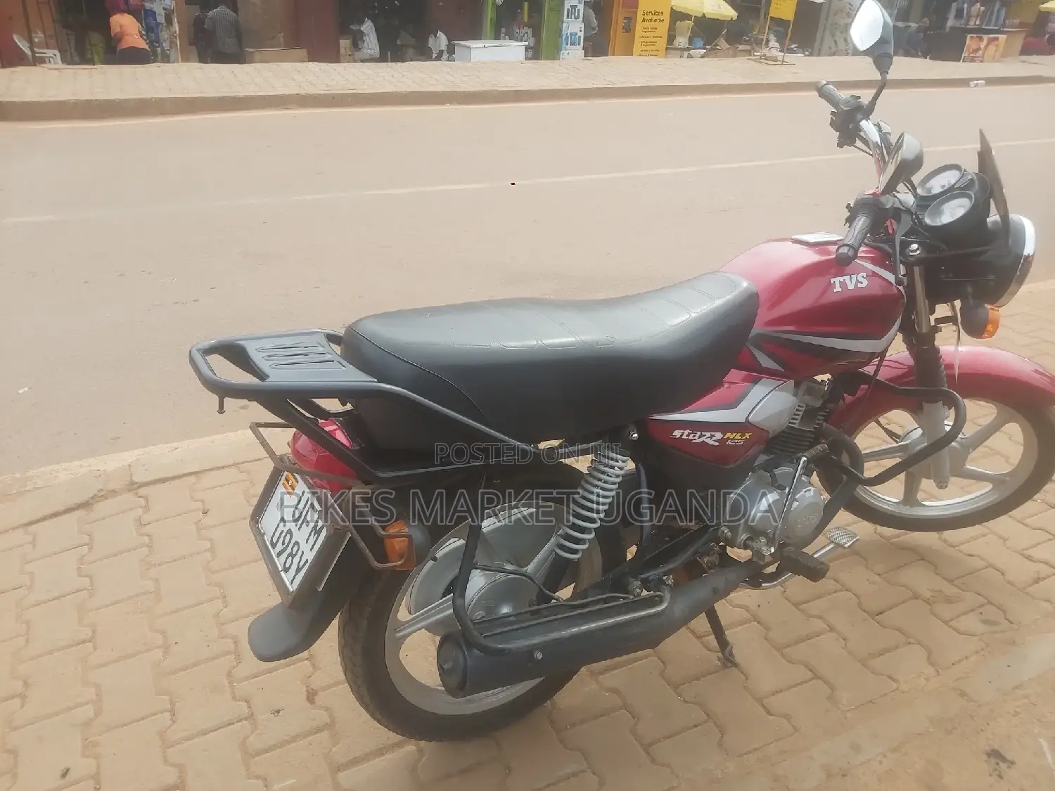 New TVS HLX 125 2022 Red