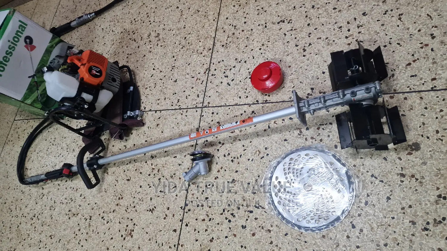 Garden Weeder/ Brush Cutter/ Bush Cutter