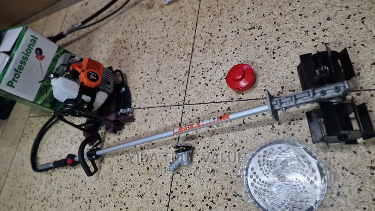Garden Weeder/ Brush Cutter/ Bush Cutter