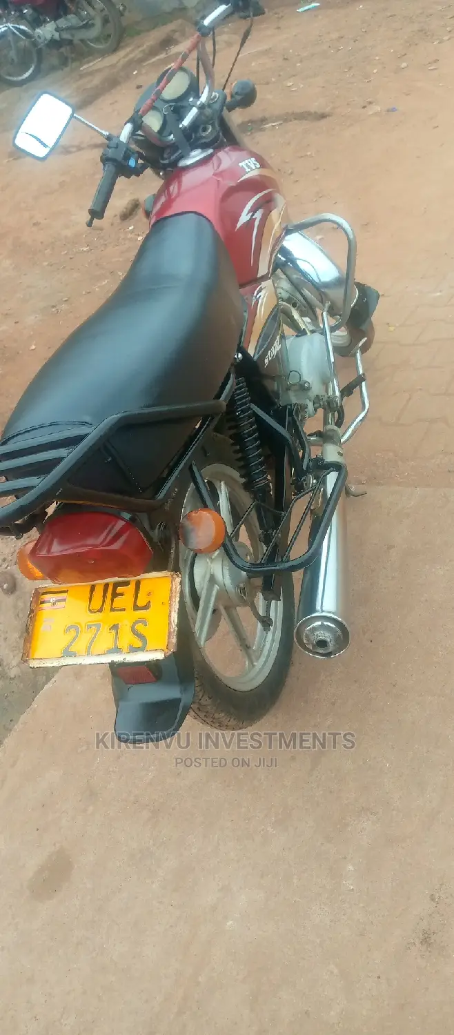 TVS Apache 180 RTR 2017 Red