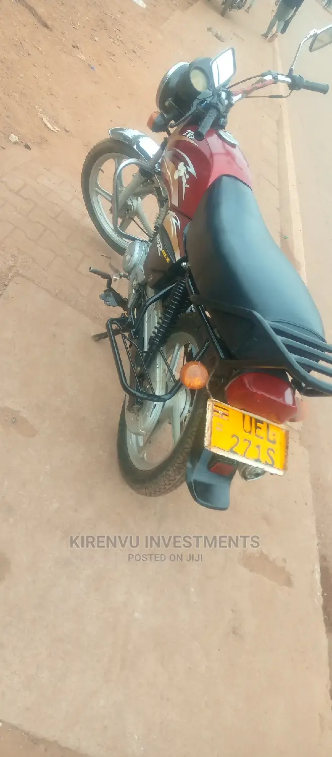 TVS Apache 180 RTR 2017 Red