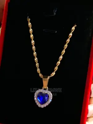 Simple Lady’S Necklaces Available With A