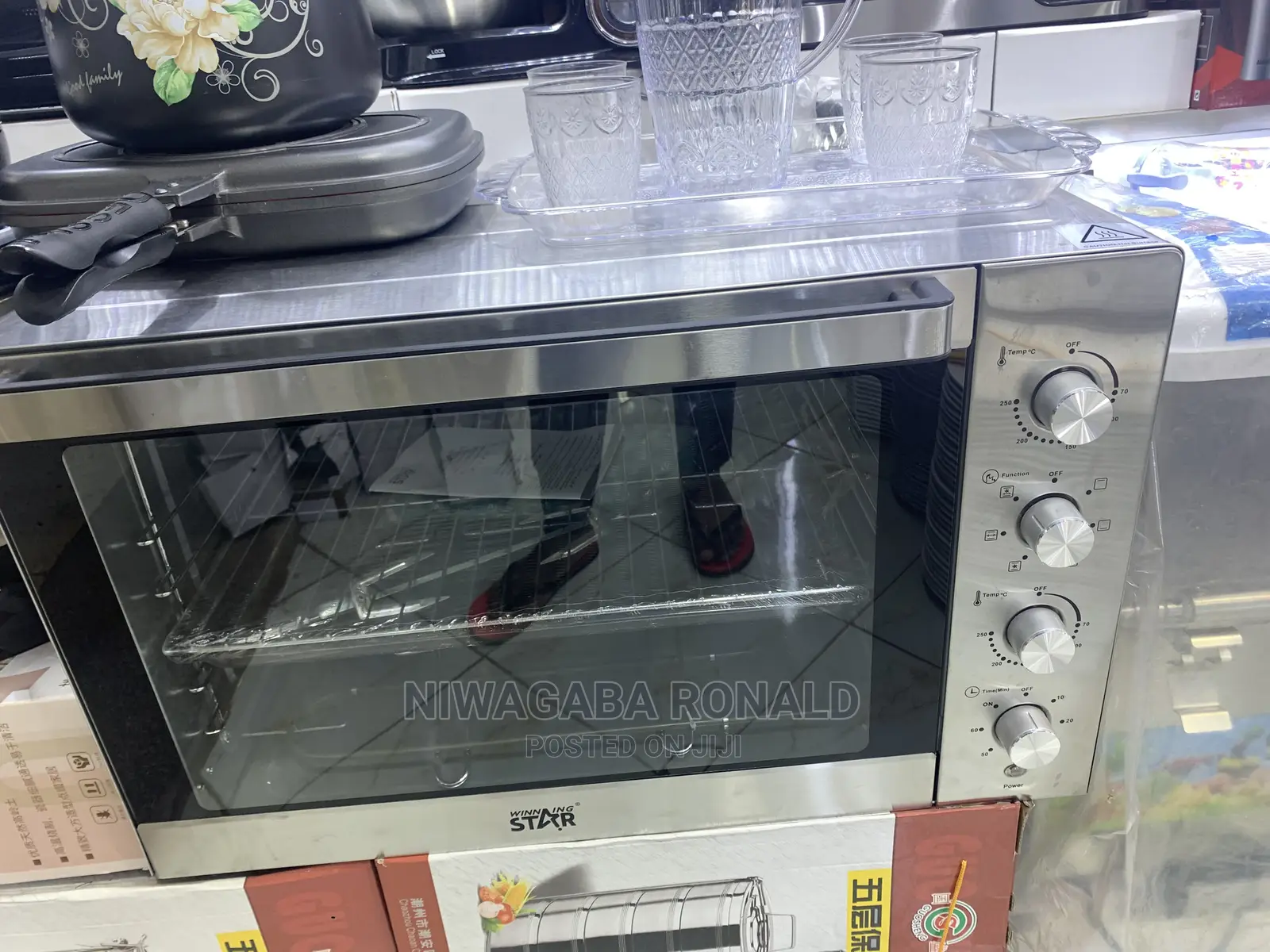 Classic 100L Microwave Oven