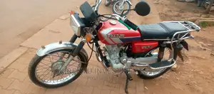 Senke SK125 2000 Red