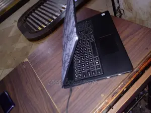 Laptop Dell Inspiron 15 4GB Intel Core I3 HDD 500GB