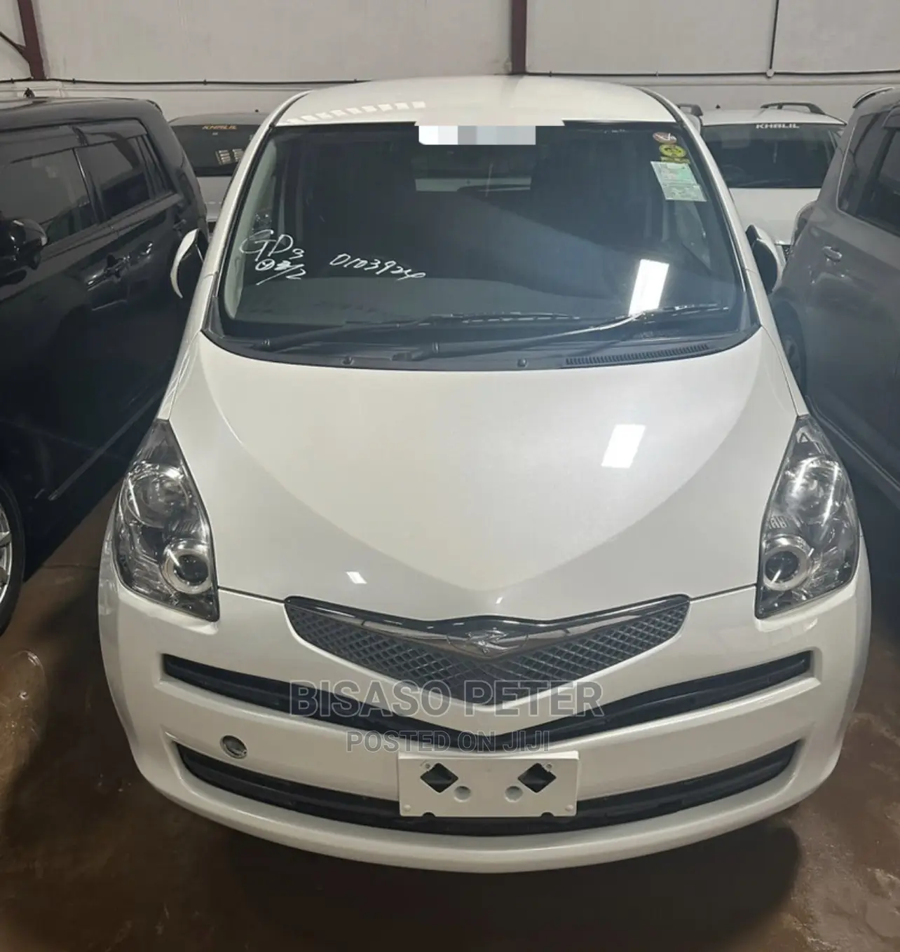 Toyota Ractis 1.5 AWD 2009 White