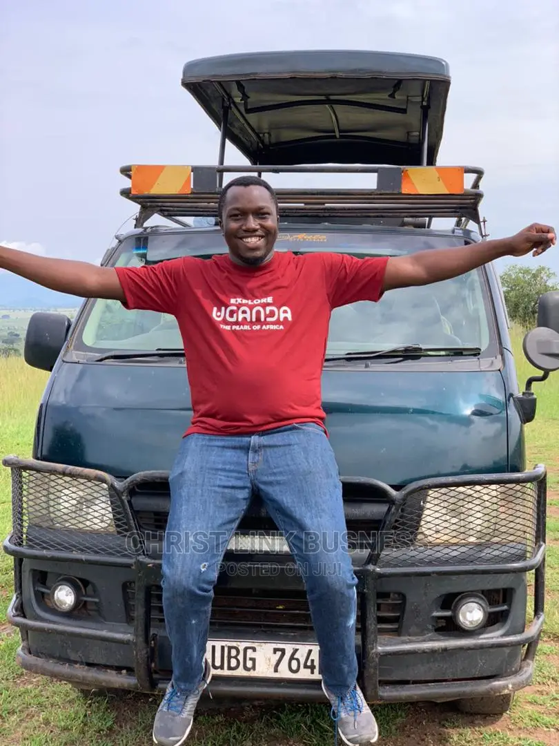 Explore Uganda
