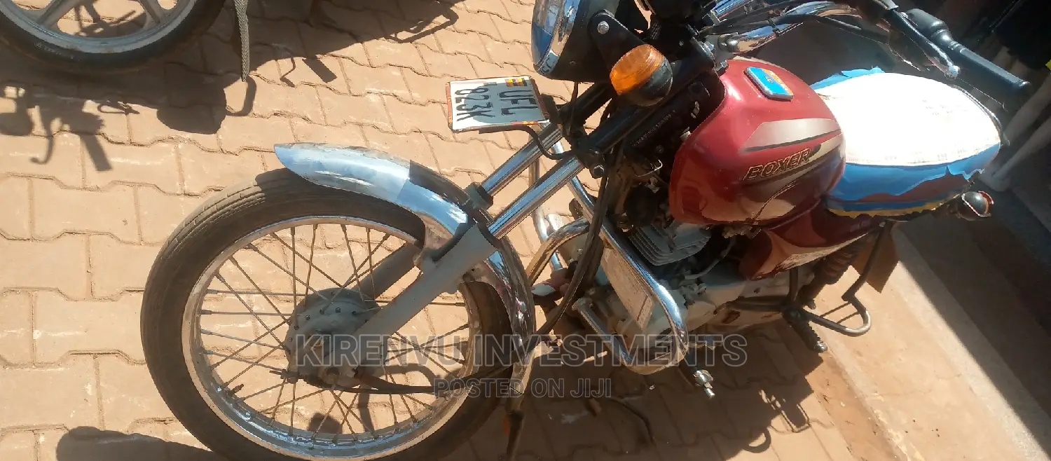 Bajaj Boxer 100 2018 Red