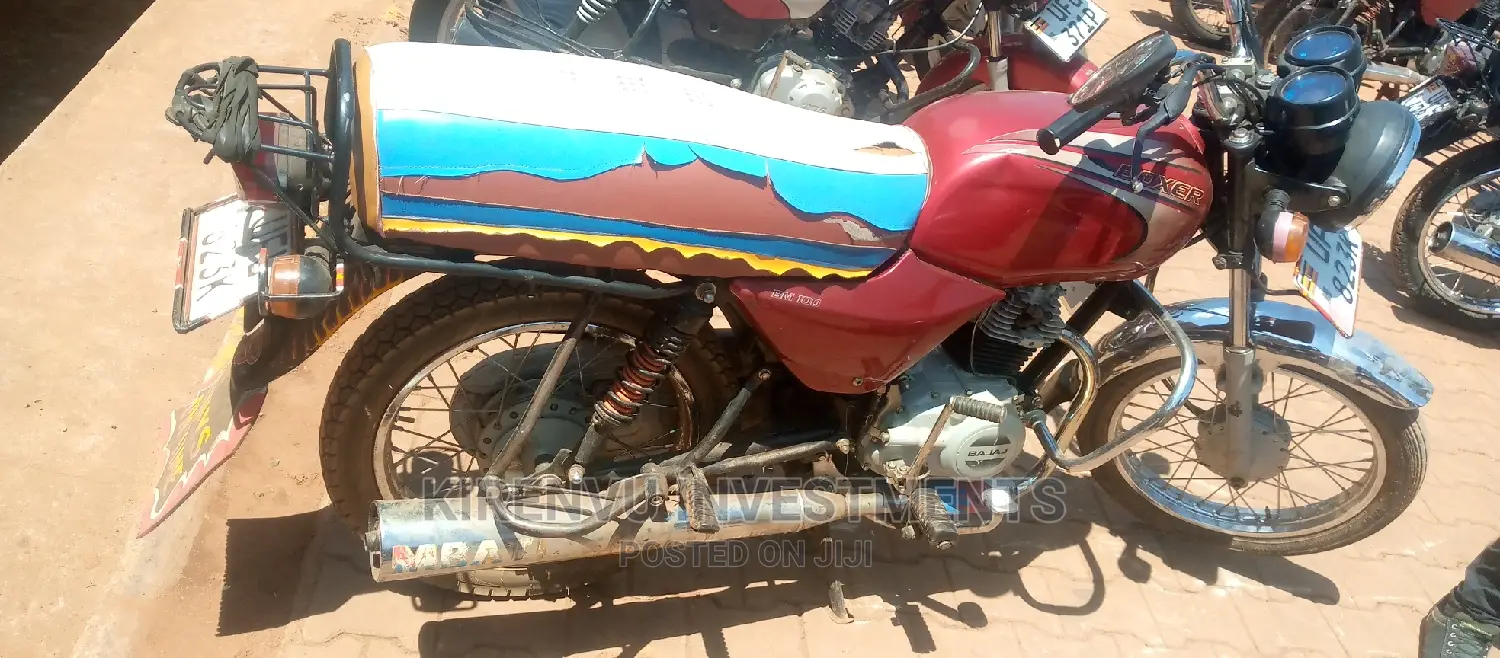 Bajaj Boxer 100 2018 Red