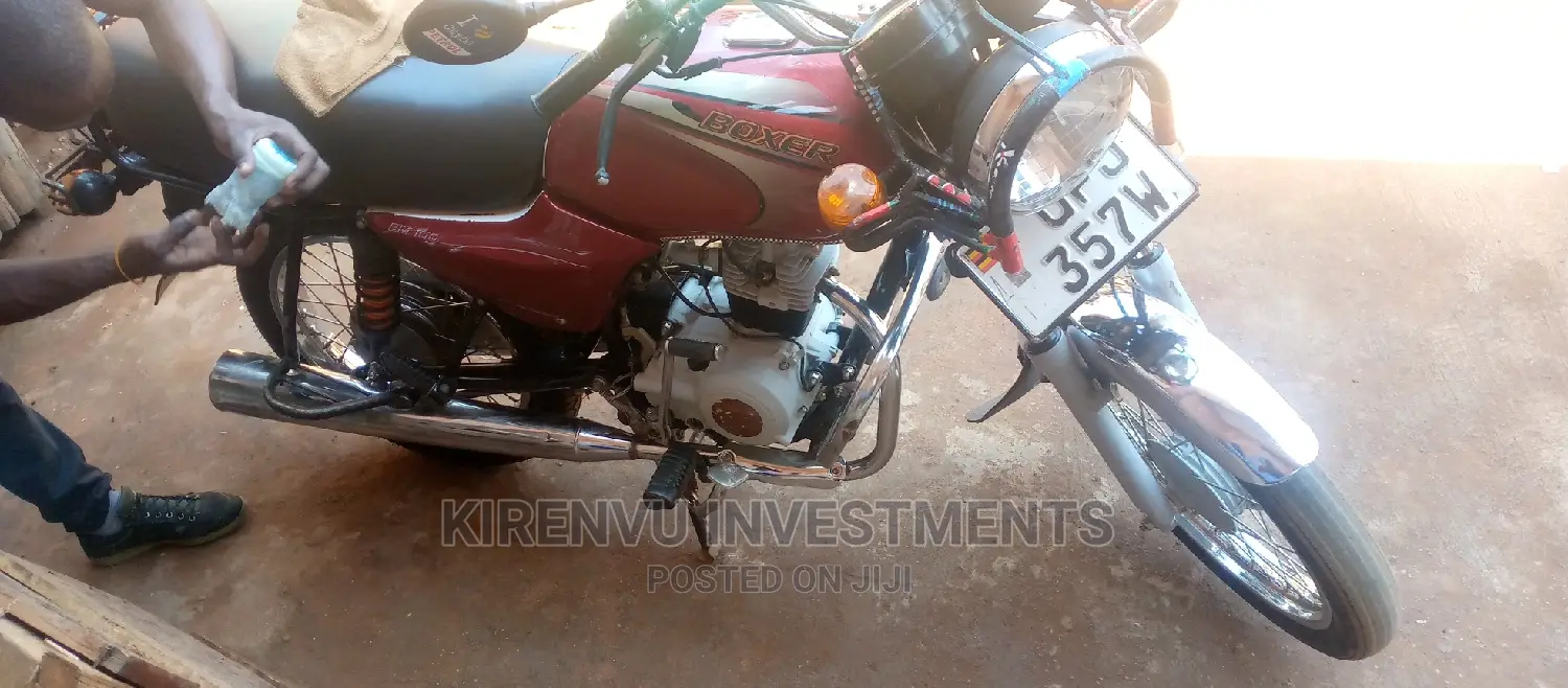 Bajaj Boxer 100 2018 Red