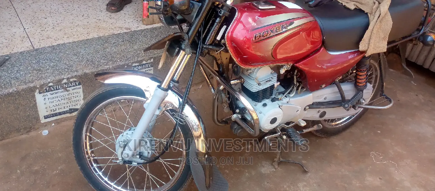 Bajaj Boxer 100 2018 Red
