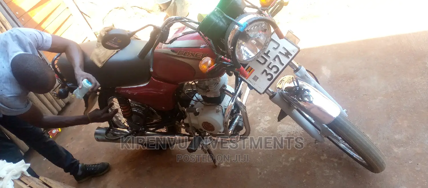 Bajaj Boxer 100 2018 Red